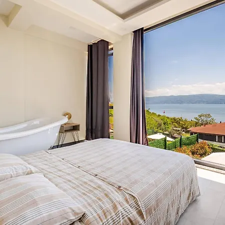 Villa 2 Superior Istmal Havuz Ve Deniz Manzara Tavsancil